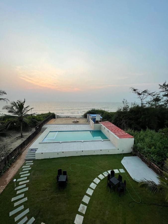 Kay'S By The Sea Hotel Ajgaon Ngoại thất bức ảnh
