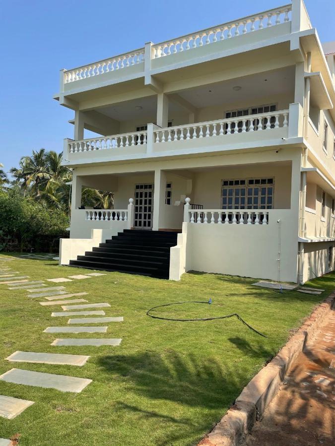 Kay'S By The Sea Hotel Ajgaon Ngoại thất bức ảnh