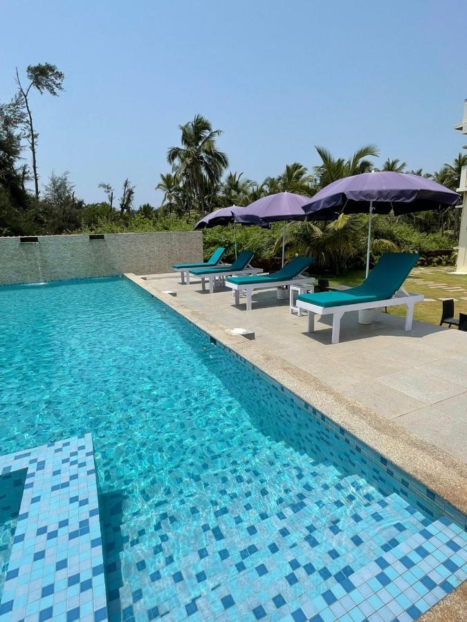 Kay'S By The Sea Hotel Ajgaon Ngoại thất bức ảnh