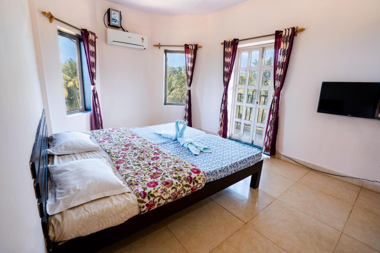 Kay'S By The Sea Hotel Ajgaon Ngoại thất bức ảnh
